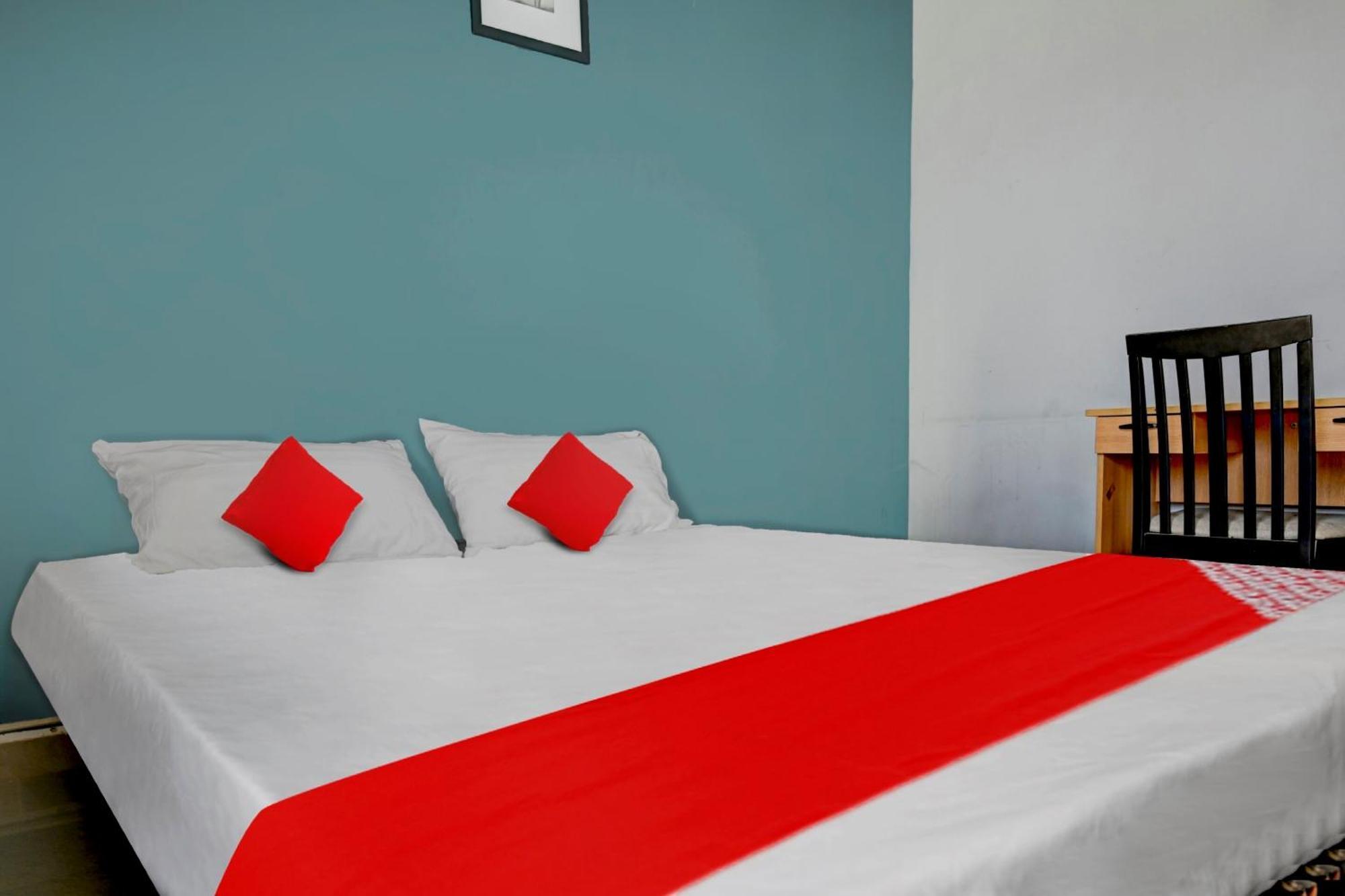 Live As Chn727 Hotel Gūduvāncheri Eksteriør billede